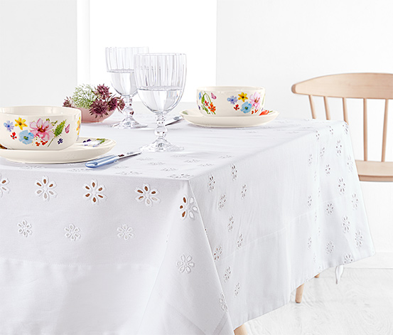 Masa Örtüsü, Beyaz, Yaklaşık 150x275 cm 335750 | Tchibo.com.tr