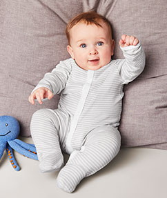 Bebek Kıyafetleri, Kız Bebek ve Erkek Bebek Kıyafetleri | Tchibo